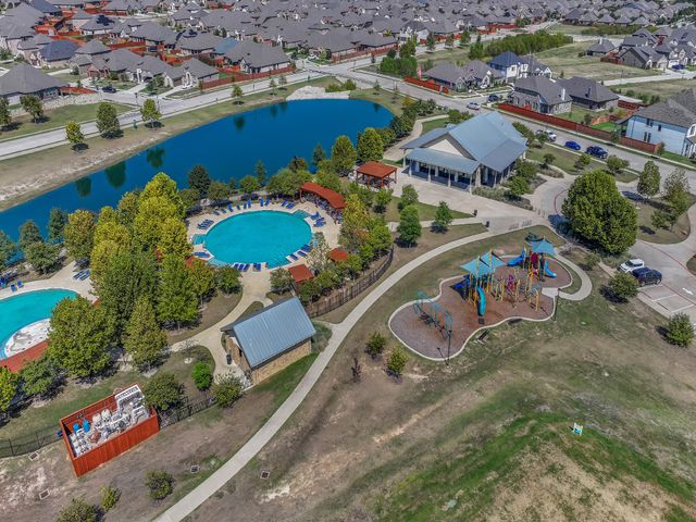 15129 Fleet Hill Road, Weatherford, TX 76008