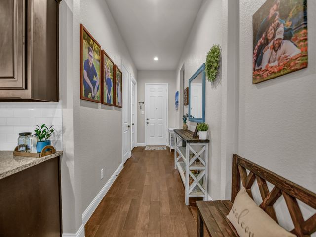 15129 Fleet Hill Road, Weatherford, TX 76008