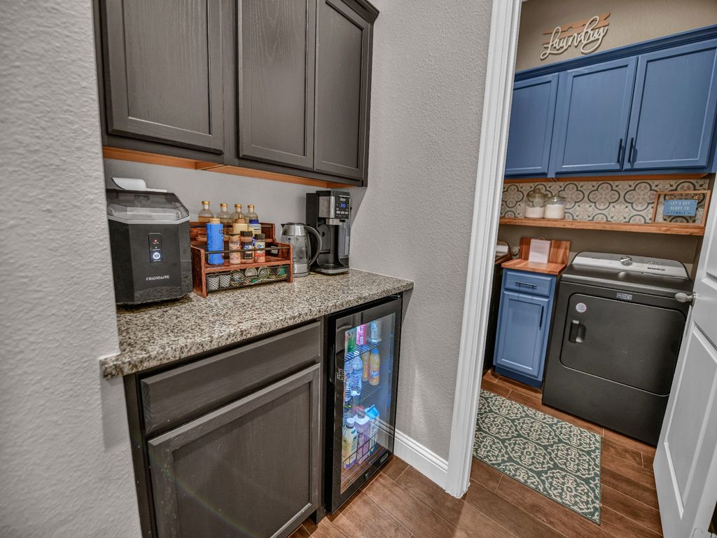 15129 Fleet Hill Road, Weatherford, TX 76008 — photo 4