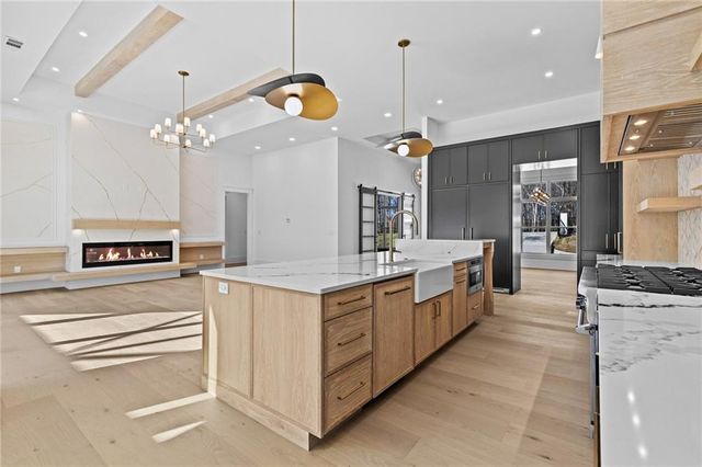 6996 Deaton Henry Road, Flowery Branch, GA 30542