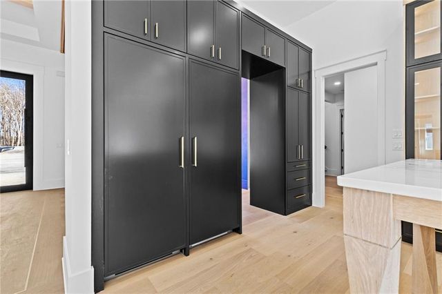 6996 Deaton Henry Road, Flowery Branch, GA 30542