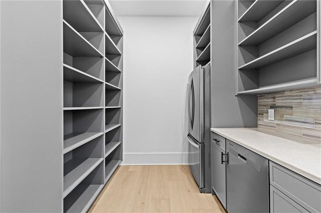 6996 Deaton Henry Road, Flowery Branch, GA 30542