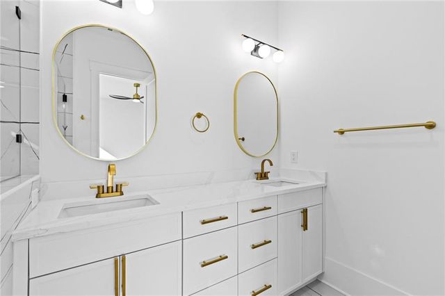 6996 Deaton Henry Road, Flowery Branch, GA 30542