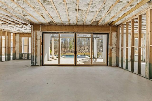 6996 Deaton Henry Road, Flowery Branch, GA 30542