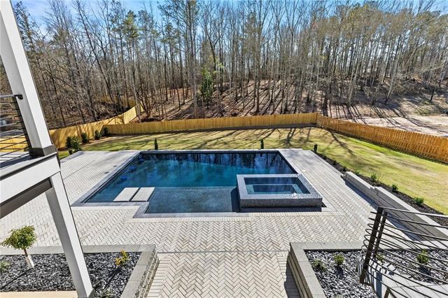 6996 Deaton Henry Road, Flowery Branch, GA 30542