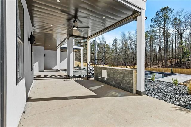 6996 Deaton Henry Road, Flowery Branch, GA 30542