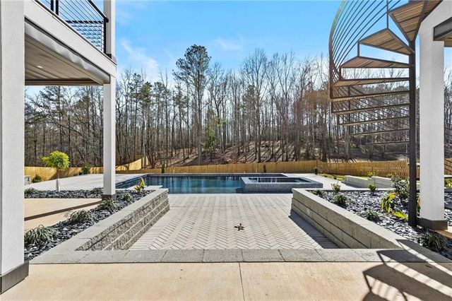 6996 Deaton Henry Road, Flowery Branch, GA 30542