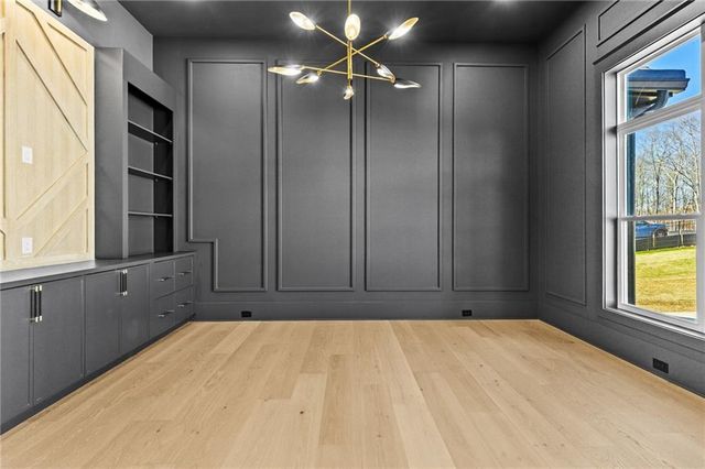 6996 Deaton Henry Road, Flowery Branch, GA 30542