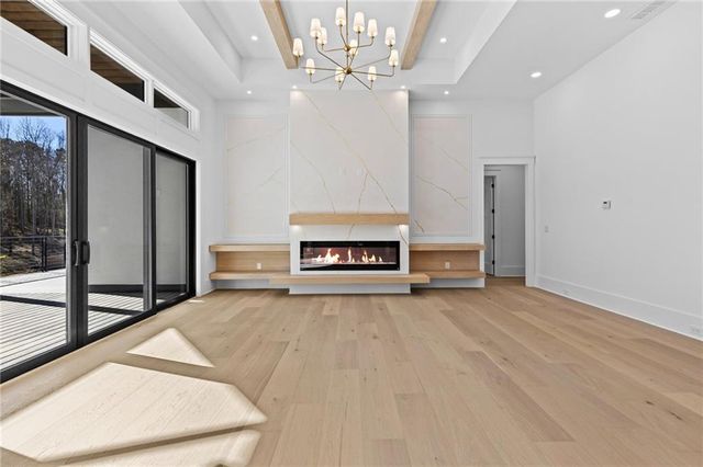 6996 Deaton Henry Road, Flowery Branch, GA 30542