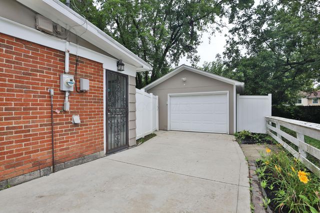 1108 Striebel Road, Columbus, OH 43227