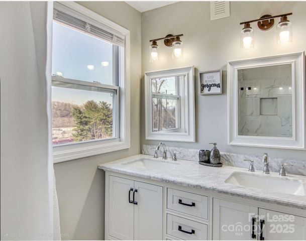 561 Depot Street, Asheville, NC 28801