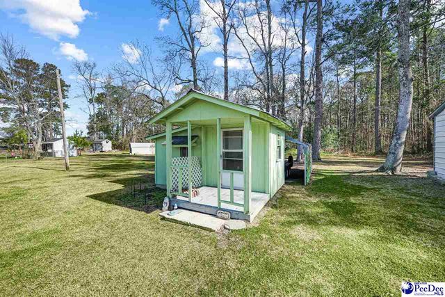 3017 Barrineau Rd, Lake City, SC 29560