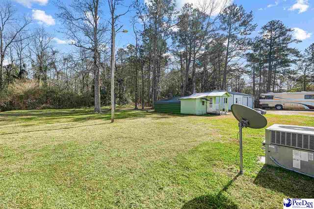 3017 Barrineau Rd, Lake City, SC 29560