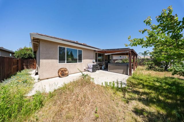 1320 Camilla St, Manteca, CA 95337