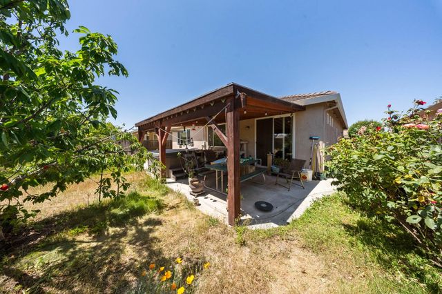 1320 Camilla St, Manteca, CA 95337