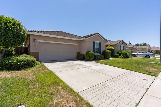1320 Camilla St, Manteca, CA 95337