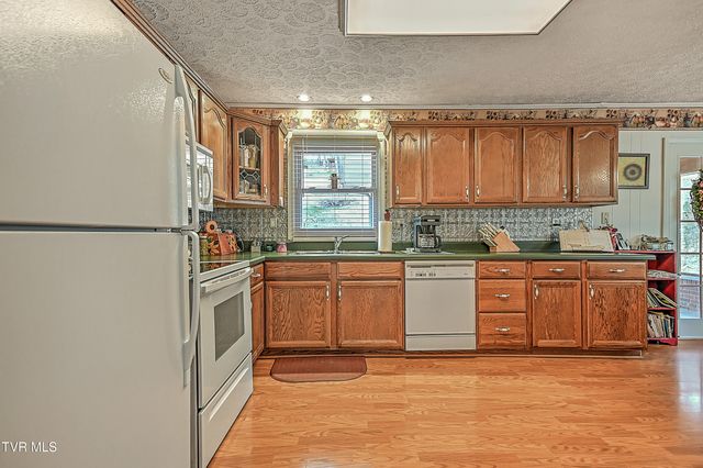 207 Herron Drive, Kingsport, TN 37663