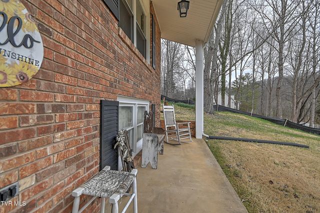 207 Herron Drive, Kingsport, TN 37663