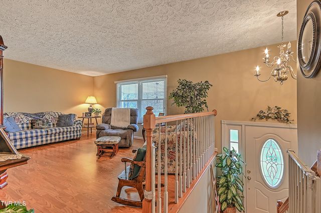 207 Herron Drive, Kingsport, TN 37663