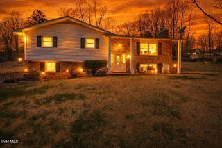 207 Herron Drive, Kingsport, TN 37663