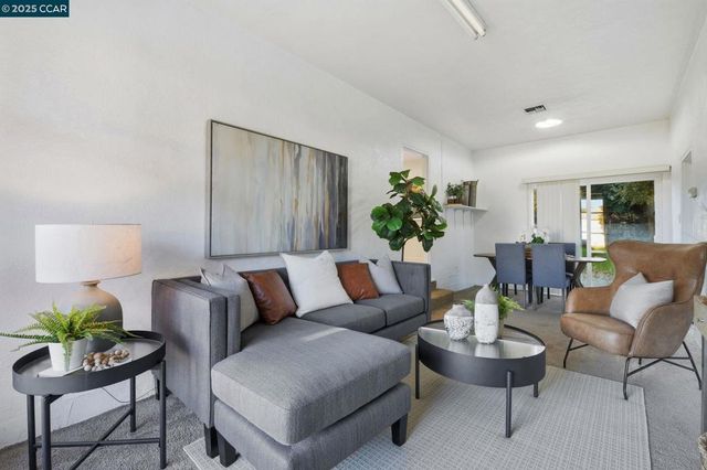 1035 Orange st, Concord, CA 94518