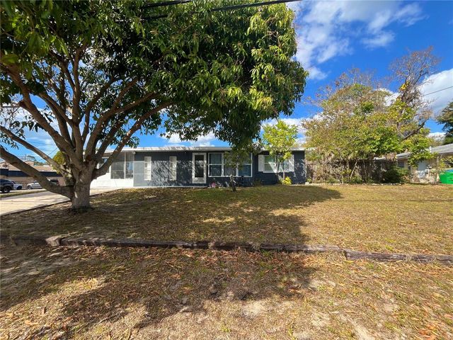 72 LAKE SHORE DRIVE, Palm Harbor, FL 34684