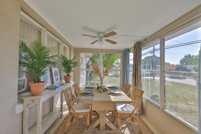 72 LAKE SHORE DRIVE, Palm Harbor, FL 34684