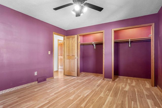 1527 Holley STREET, Holmen, WI 54636