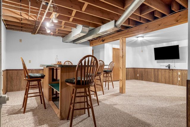 1527 Holley STREET, Holmen, WI 54636
