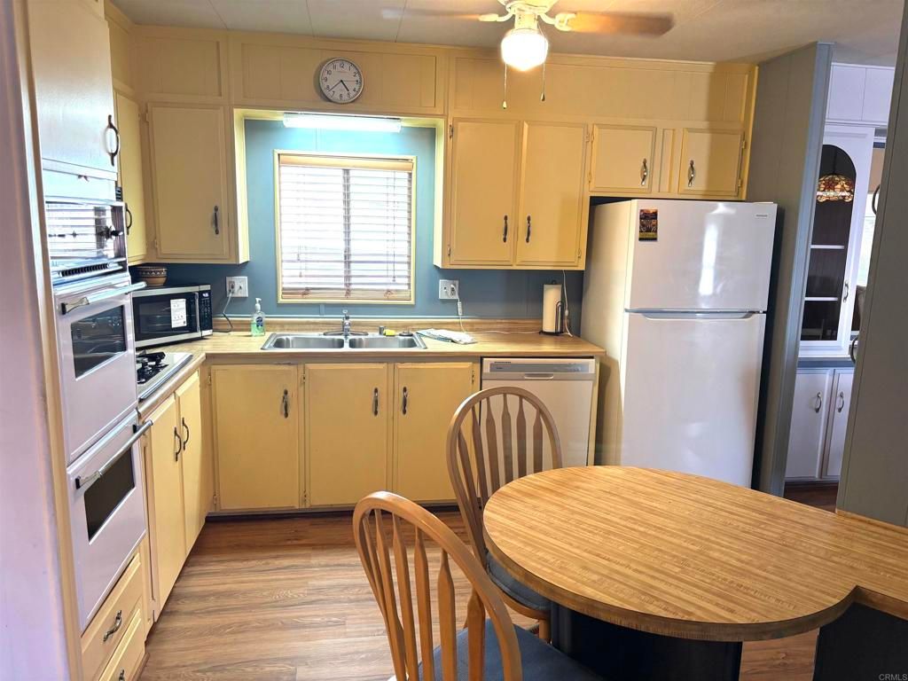 955 Howard 28, Escondido, CA 92029 — photo 4