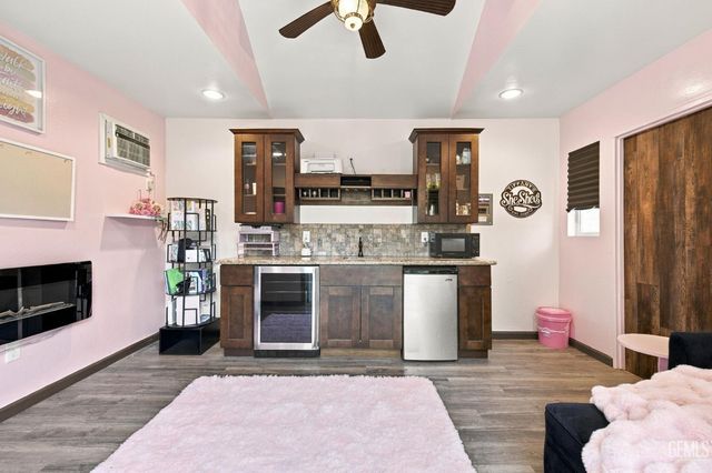 6705 Tiber River Lane, Bakersfield, CA 93308