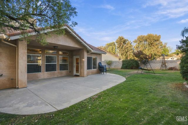 6705 Tiber River Lane, Bakersfield, CA 93308