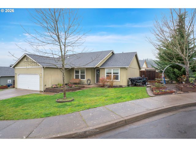 6050 PEBBLE Ct, Springfield, OR 97478