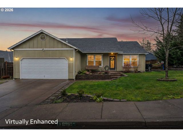 6050 PEBBLE Ct, Springfield, OR 97478