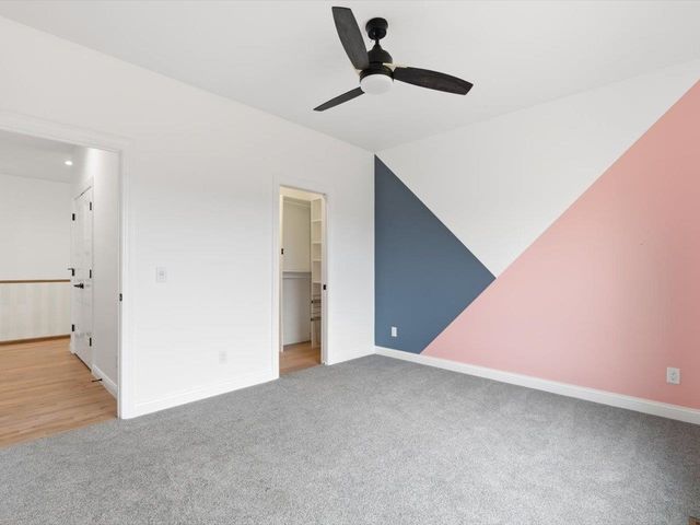 6817 Timber Court, Bettendorf, IA 52722