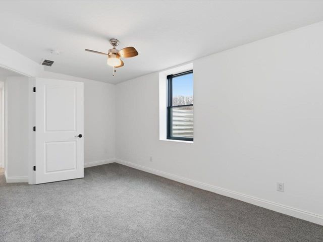 6817 Timber Court, Bettendorf, IA 52722