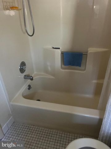 26 OAKMONT PL, Media, PA 19063