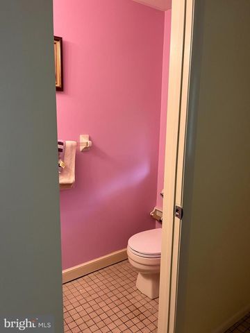 26 OAKMONT PL, Media, PA 19063