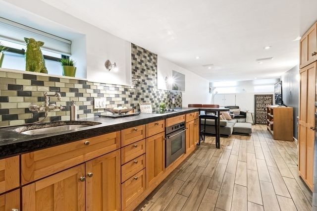 92 Green St 1, Boston, MA 02129