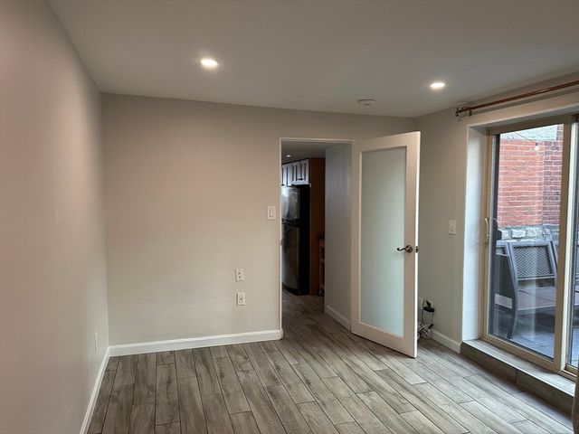 92 Green St 1, Boston, MA 02129