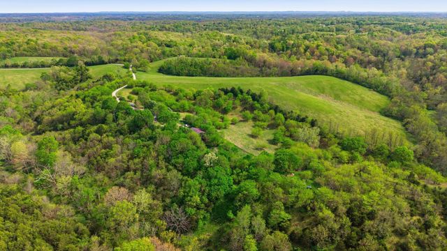 1092 Bushtown Road, Harrodsburg, KY 40330
