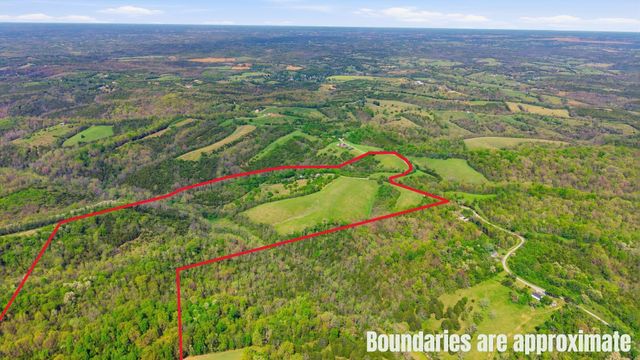 1092 Bushtown Road, Harrodsburg, KY 40330