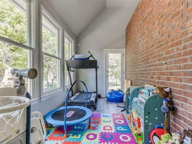 433 Hollowdale, Edmond, OK 73003