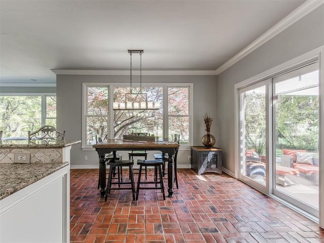 433 Hollowdale, Edmond, OK 73003