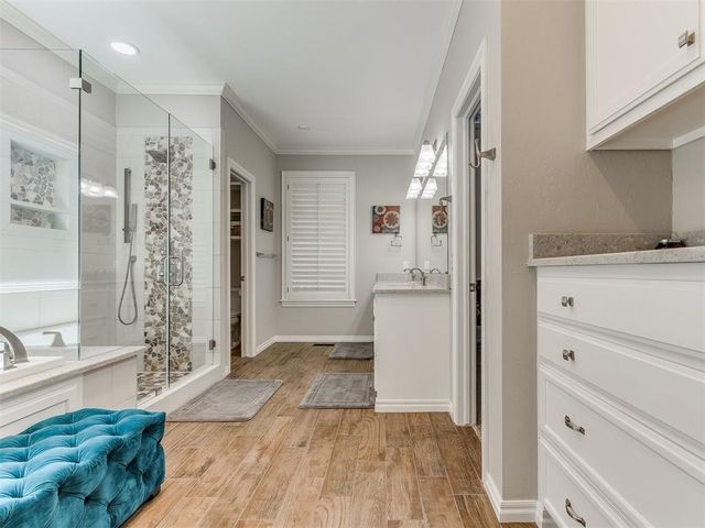 433 Hollowdale, Edmond, OK 73003
