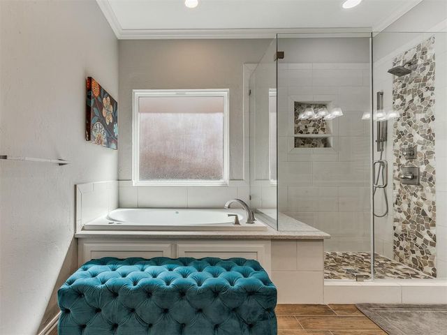 433 Hollowdale, Edmond, OK 73003