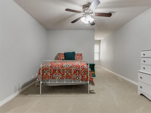 433 Hollowdale, Edmond, OK 73003