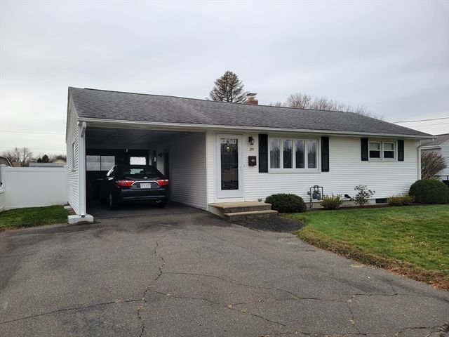 39 Daley, Chicopee, MA 01013