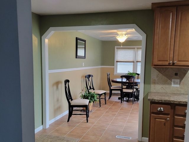 39 Daley, Chicopee, MA 01013