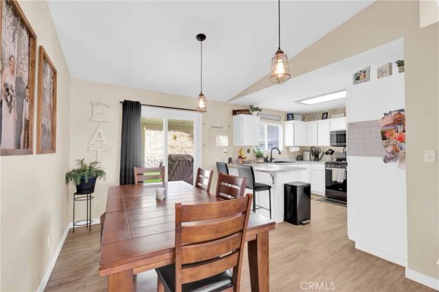 998 Sycamore Court, Banning, CA 92220